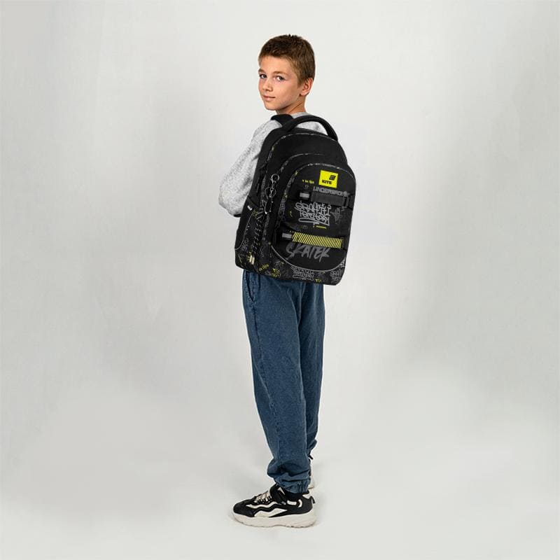 Рюкзак Kite Education teens Graffiti K26-727M-4 Под заказ
